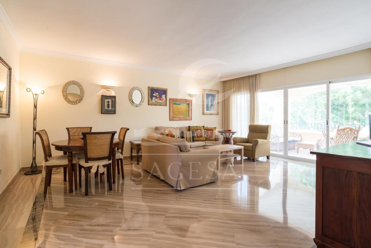 44677 - Hacienda Playa - 2 Bedrooms Pool View Marbella