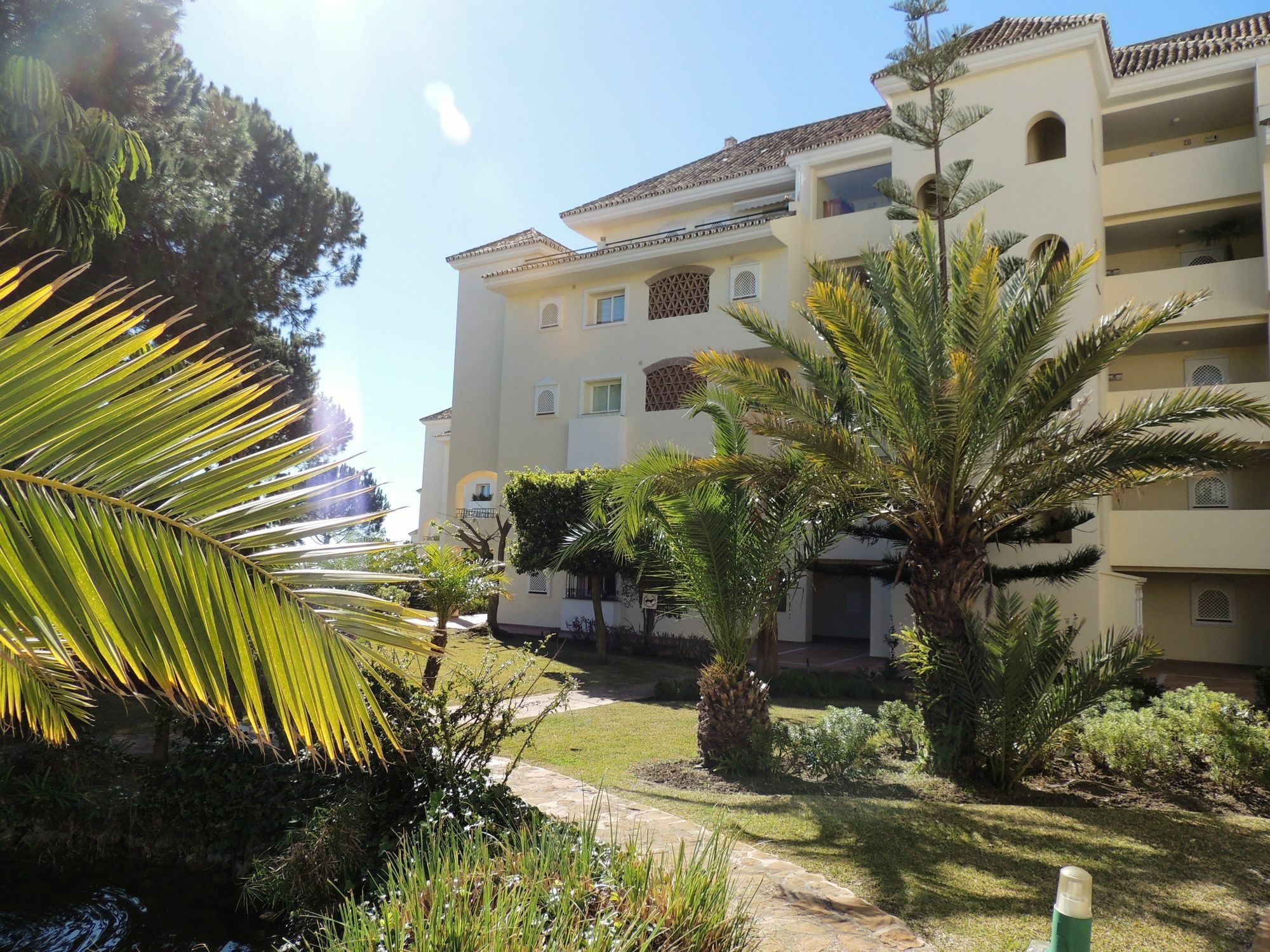 44677 - Hacienda Playa - 2 Bedrooms Pool View Aparthotel Marbella
